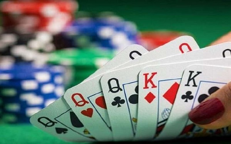 Thuật ngữ poker về độ mạnh của bài